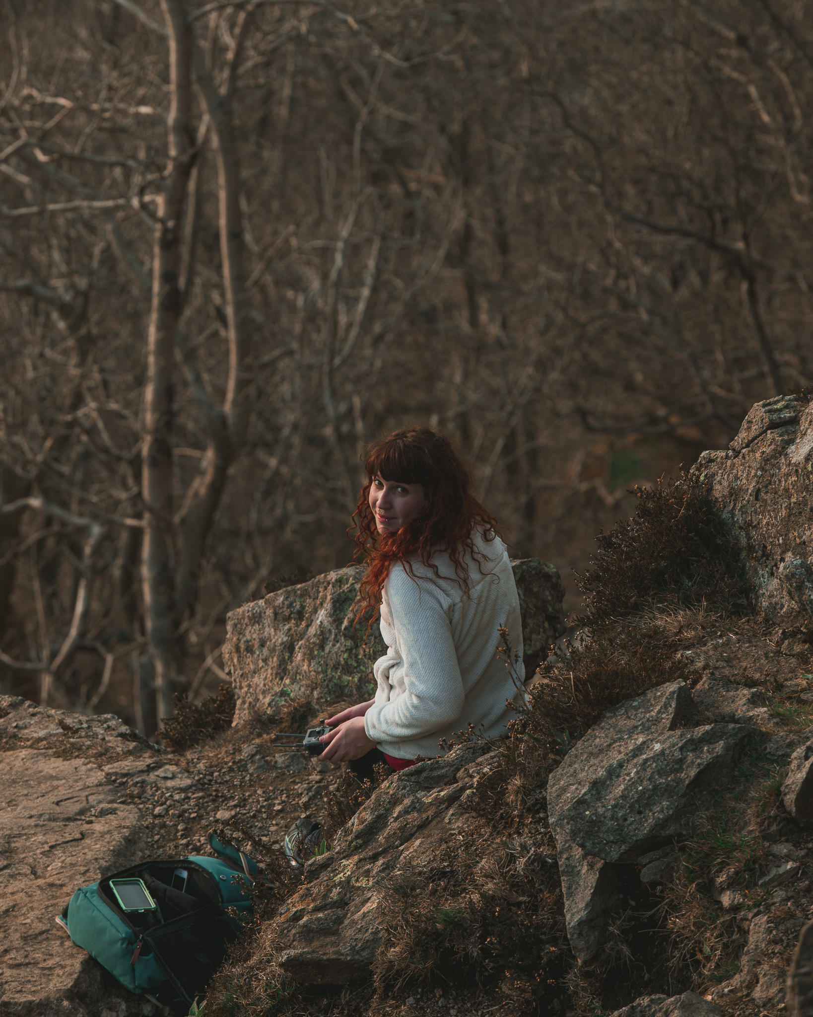 woman climber photographer