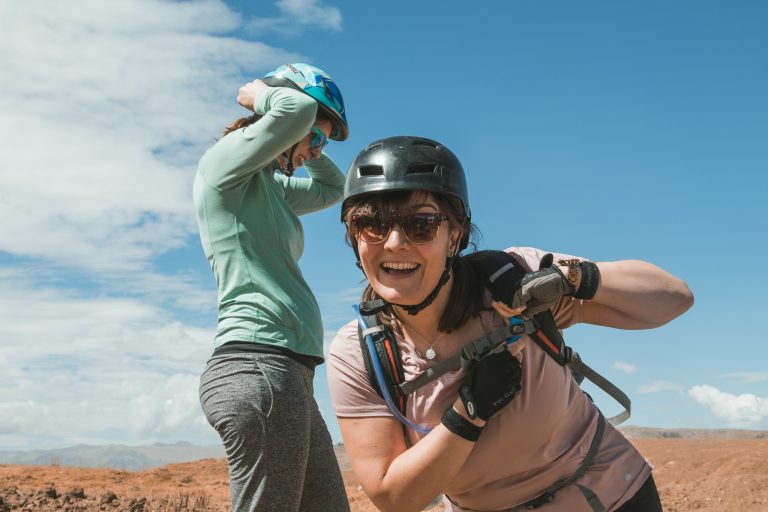 flashpack peru mountain biking