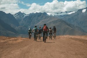 mountain biking tour peru flashpack