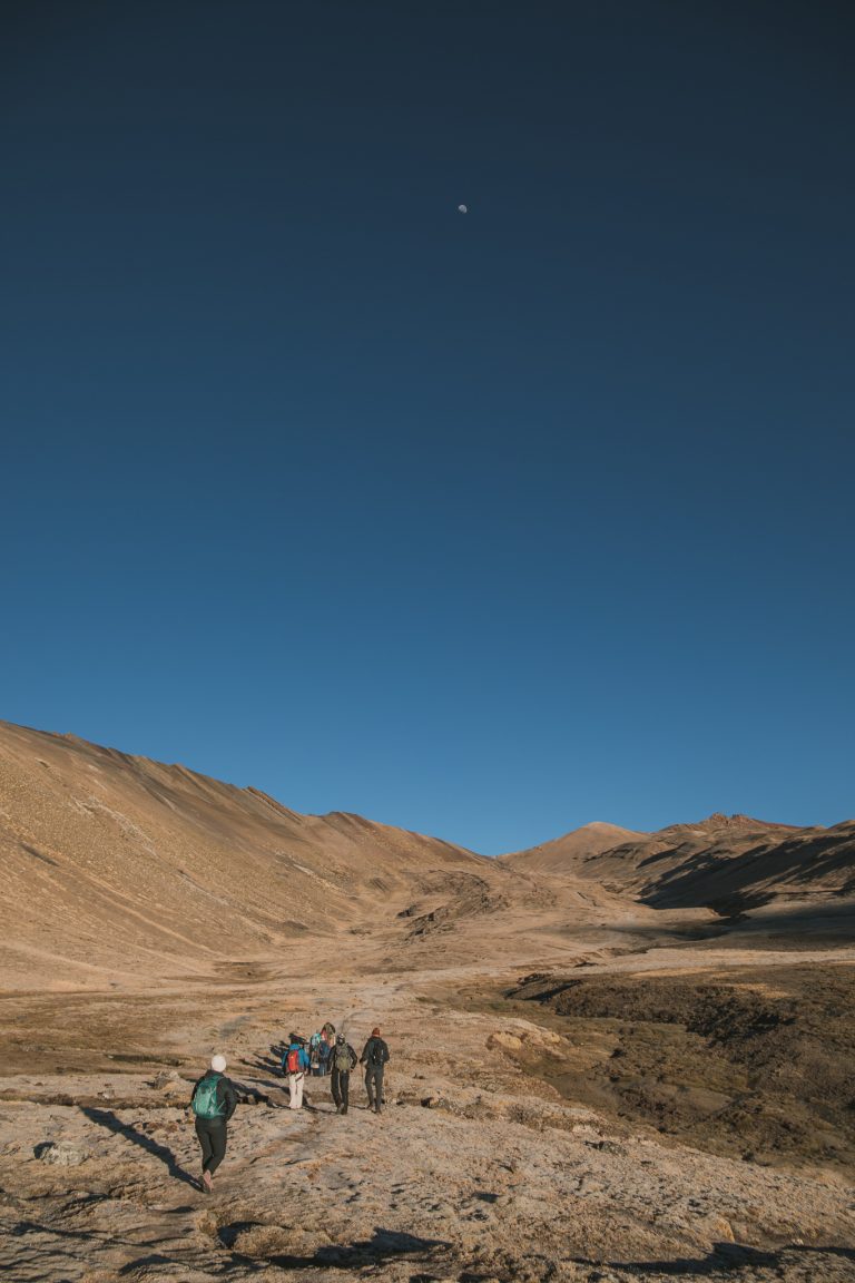 rainbow mountain hike different way