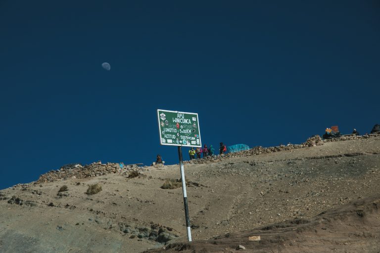 rainbow mountain summit