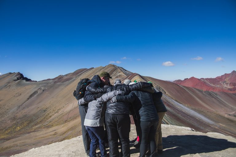 rainbow mountain peru tour group