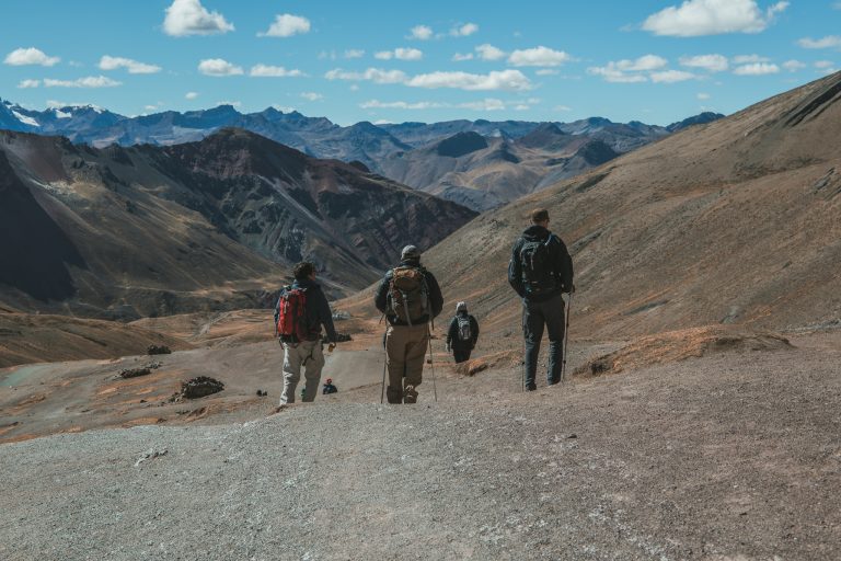 rainbow mountain peru flashpack photographer