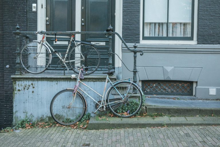 amsterdam architecture bicycle