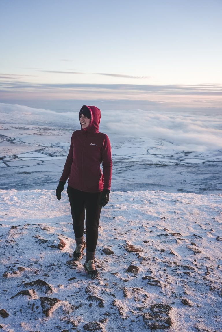 pen y ghent yorkshire dales cloud inversion woman trail running